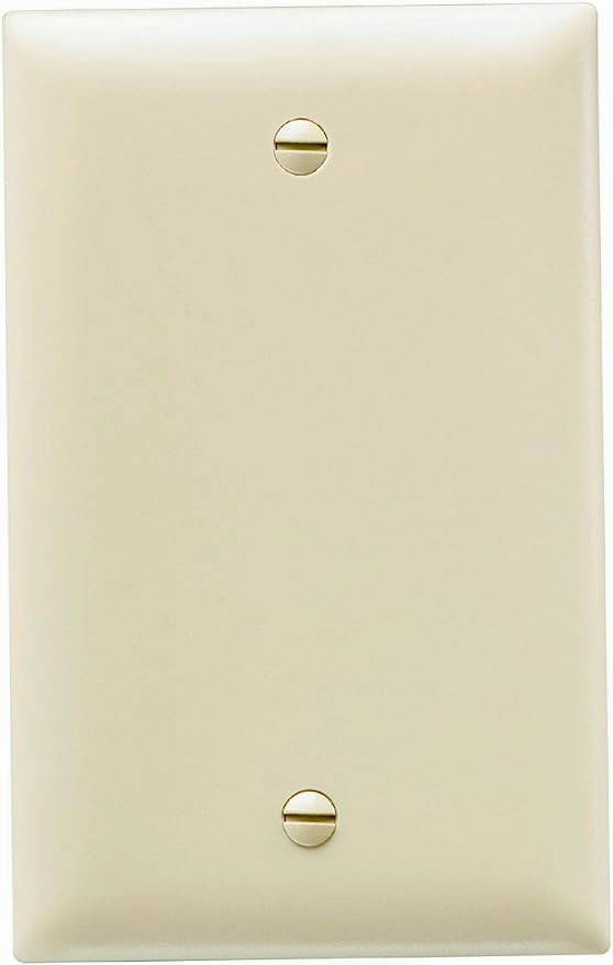 1Gang Blank Wall Plate. Ivory