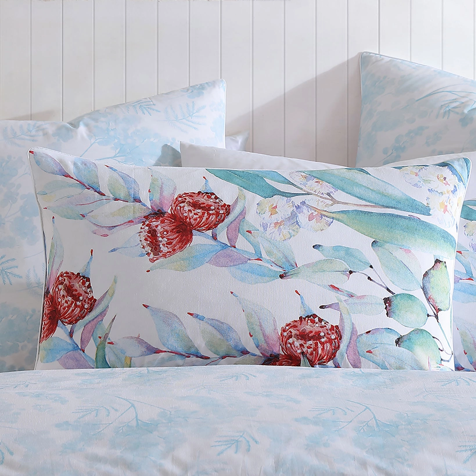 Kooka White Quilt Cover Set by Logan and Mason