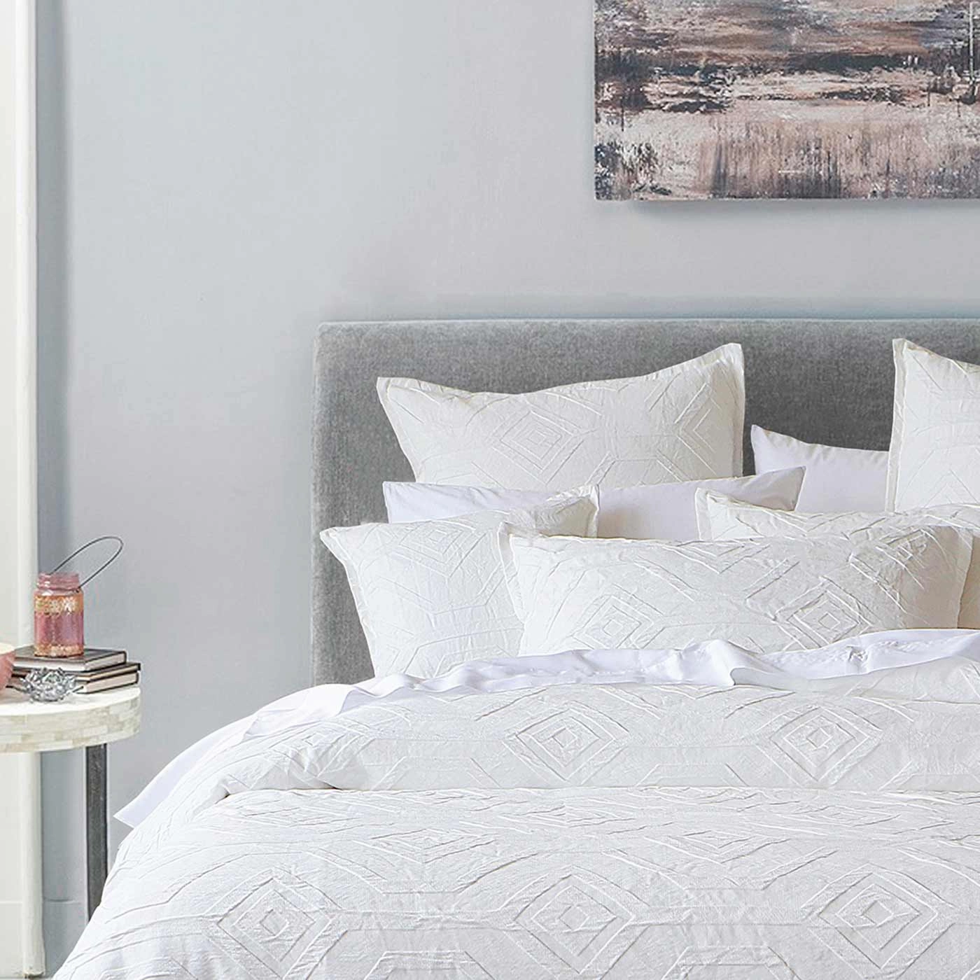 Kora White Quilt Cover Set By Bianca