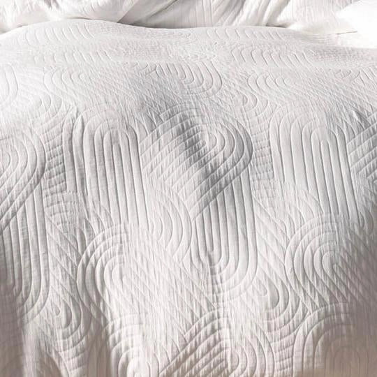 Lila Sugar Quilt Cover Set by Linen House