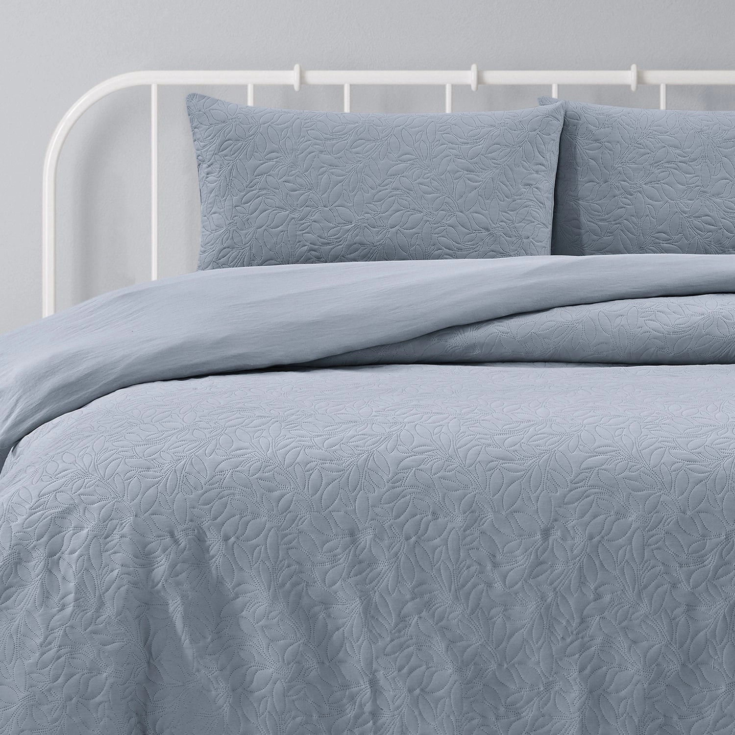 Lottie Bluebell Embossed Quilt Cover Set by Ardor