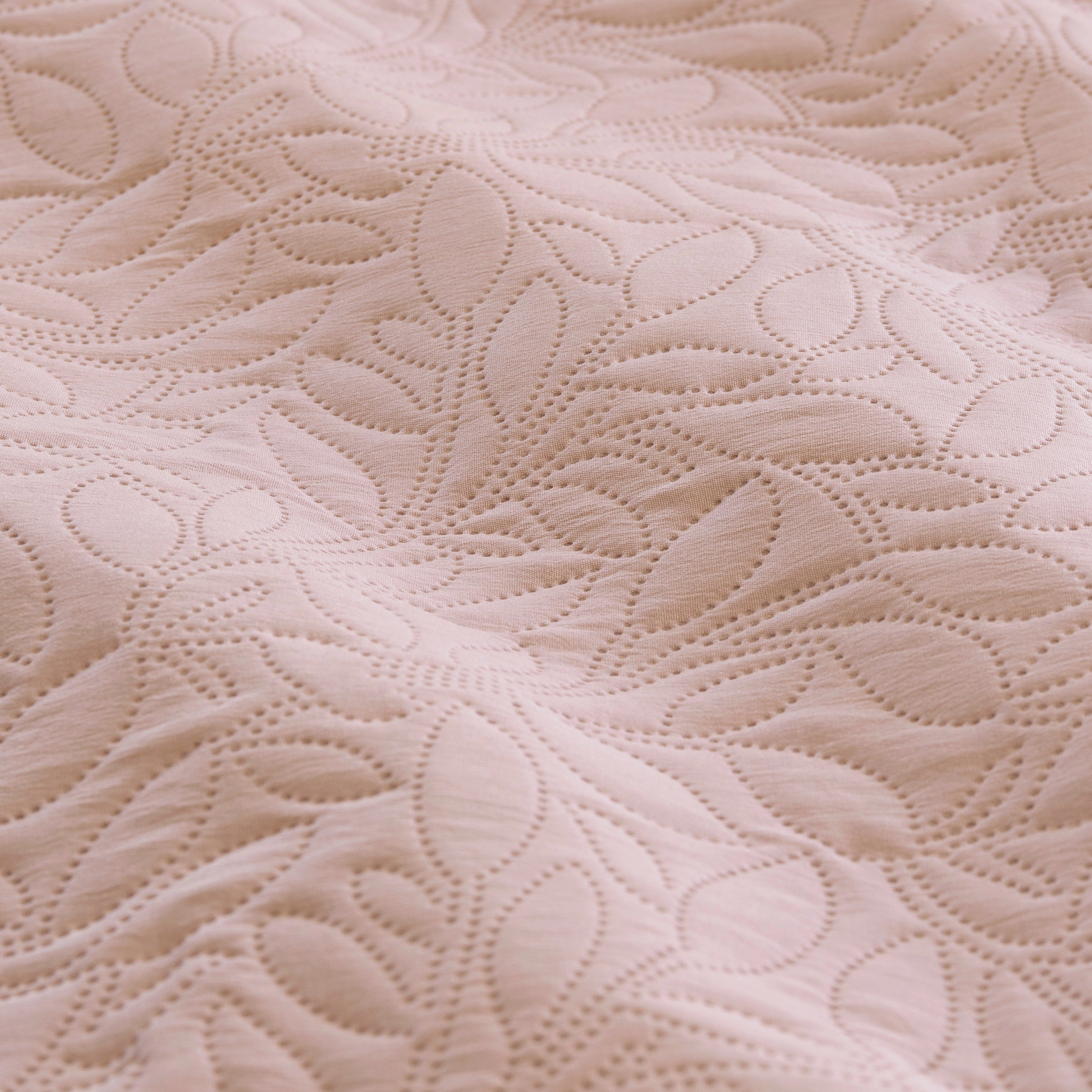 Lottie Blush Embossed Quilt Cover Set by Ardor