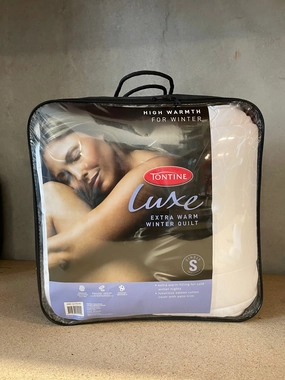 Luxe Extra Warm Winter Quilt by Tontine