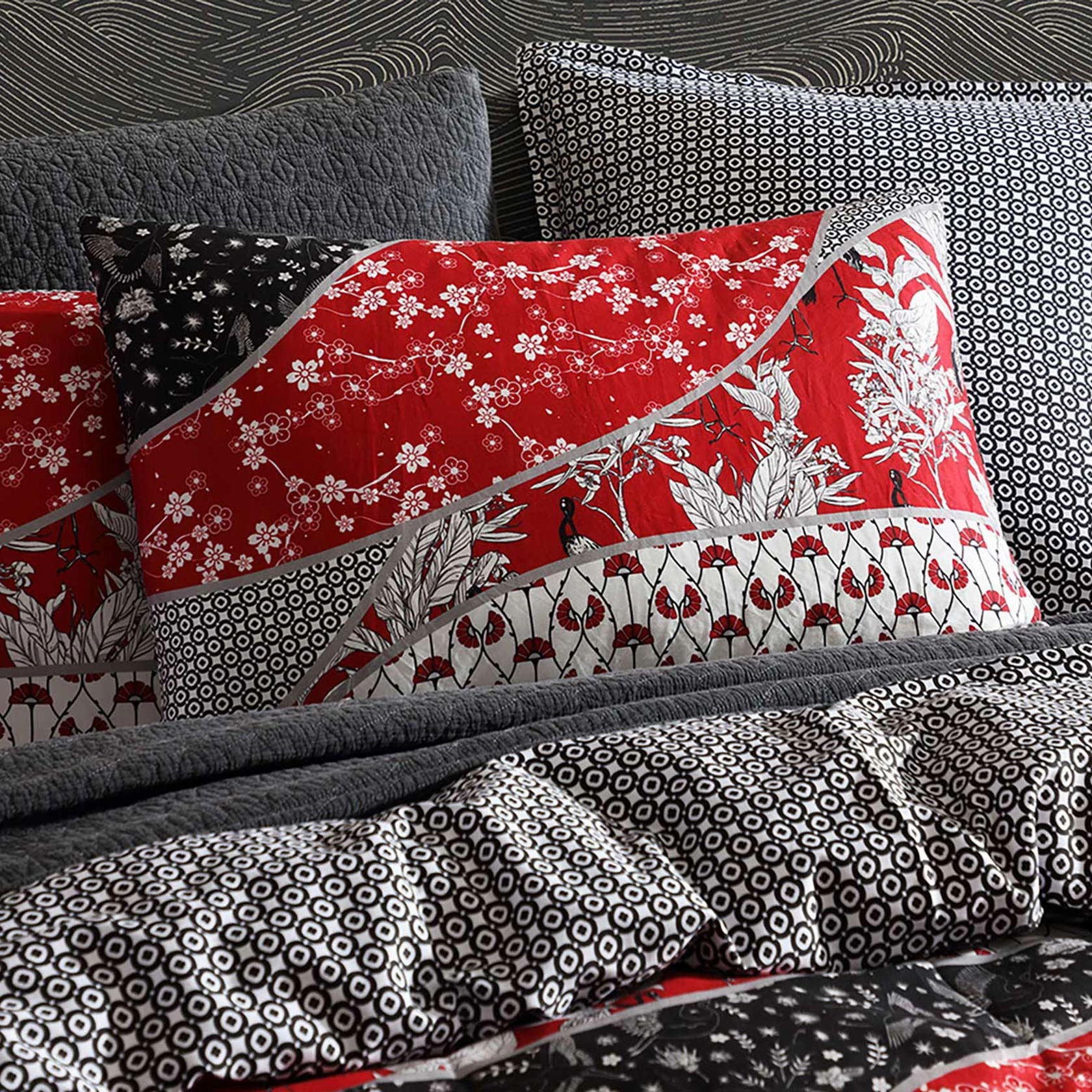 Maru Quilt Cover Set by Logan and Mason