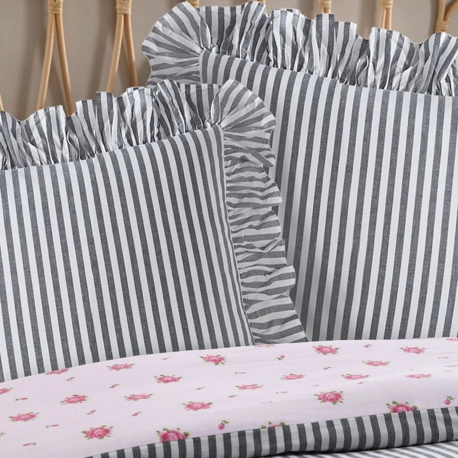 New Country Roses Quilt Cover Set by Royal Albert