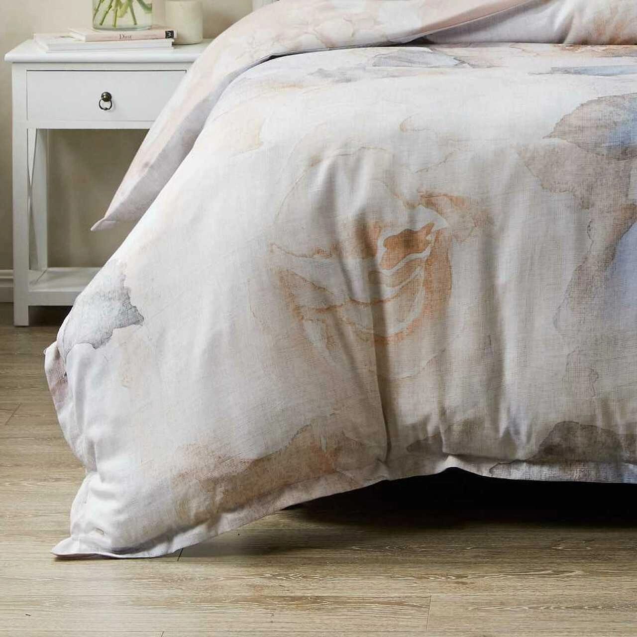 Olinda Dune Quilt Cover Set by Private Collection