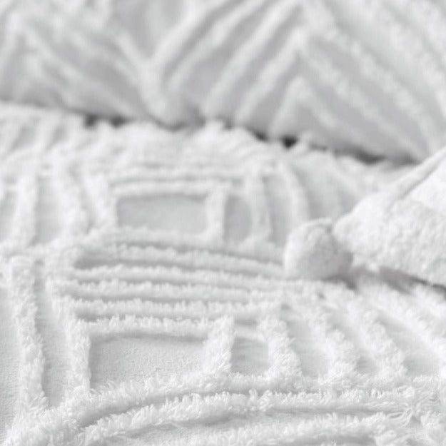Palm Springs White Quilt Cover Set by Linen House