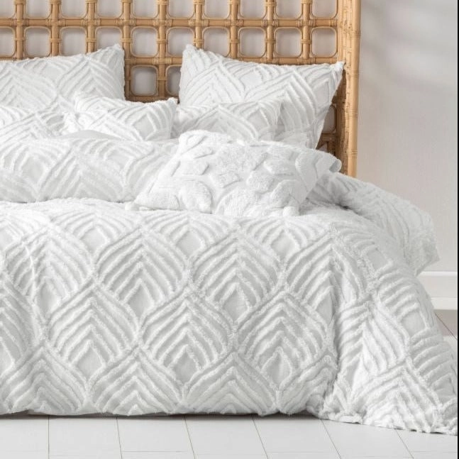 Palm Springs White Quilt Cover Set by Linen House