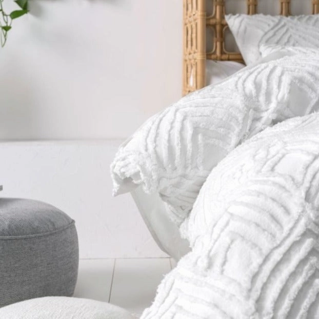 Palm Springs White Quilt Cover Set by Linen House
