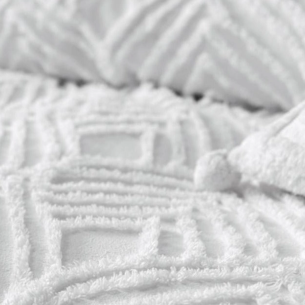 Palm Springs White Quilt Cover Set by Linen House