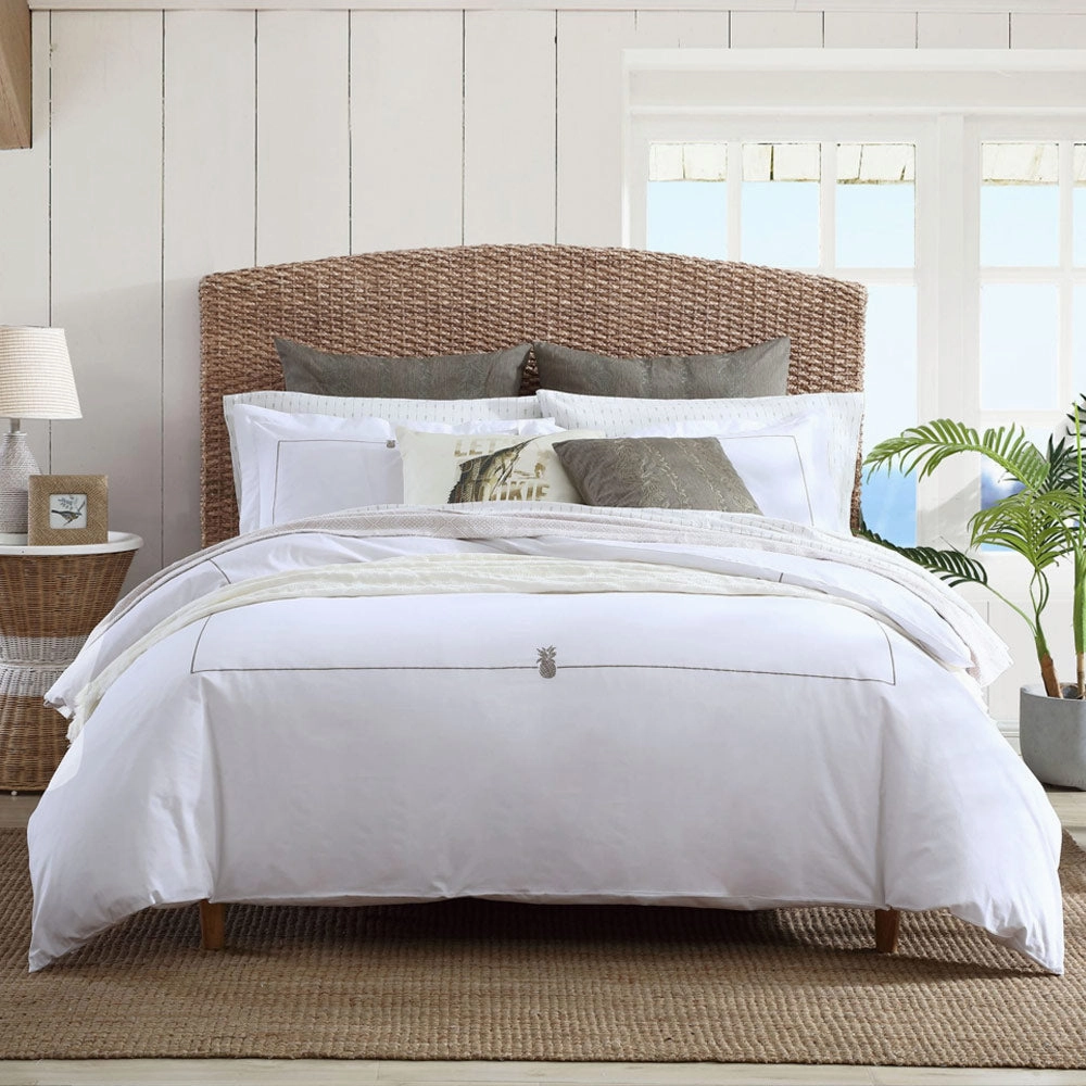 Pineapple Resort Embroidered Quilt Cover Set by Tommy Bahama