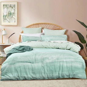 Renee Taylor 300 TC Cotton Reversible Terrain Quilt Cover Set