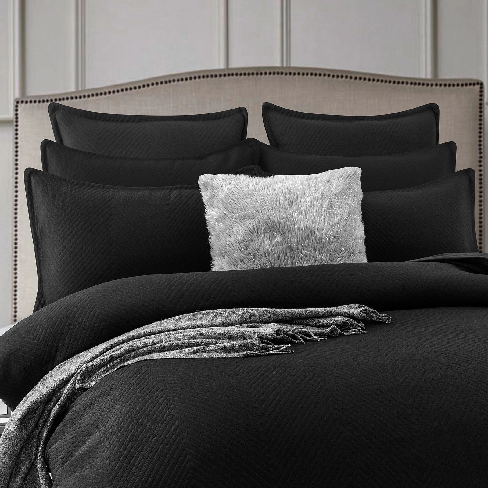 Renee Taylor Chevron Black Jacquard Quilt Cover Set