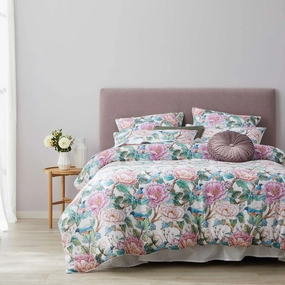 Tea Party Bloom Quilt Cover Set by Logan and Mason Platinum